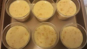 简单制作芒果牛奶布丁的做法步骤5