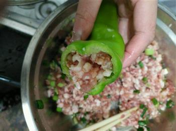 虎皮尖椒酿肉的做法步骤1
