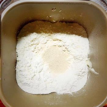 简单的淡奶油小餐包的做法步骤3