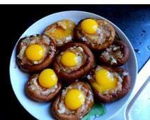 香菇肉末蒸鹌鹑蛋的做法步骤2