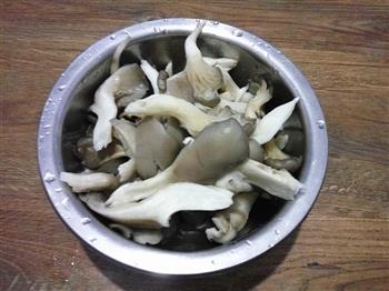 咖喱蘑菇饭的做法图解1