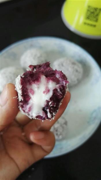 紫薯酸奶椰蓉球的做法步骤7