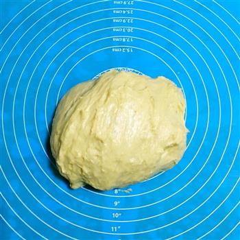 奶香椰蓉面包卷的做法图解1