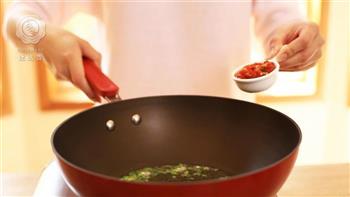 迷迭香-剁椒芋头的做法图解4