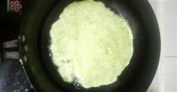 芹菜炒鸡蛋的做法步骤4