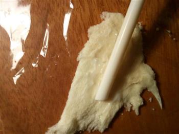 酸奶面包的做法图解2