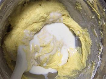 最简单的美好-buttermilk柠檬磅蛋糕的做法步骤8