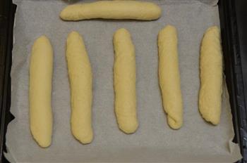 香葱芝士面包条的做法图解7