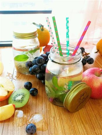 5步做出高颜值的水果冻饮的做法图解6