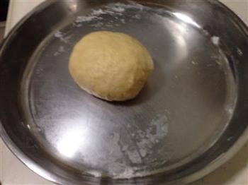 电饭煲版酥皮绿豆饼的做法步骤3