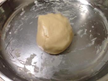电饭煲版酥皮绿豆饼的做法步骤5