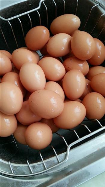 腌咸鸡蛋的做法步骤1