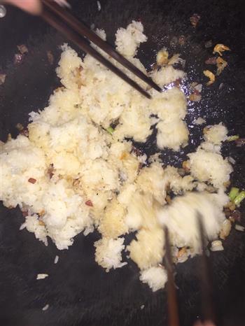 广式腊味糯米饭的做法步骤3
