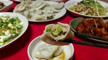 龙利鱼海带vs猪肉芹菜水饺的做法图解6