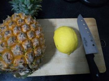 菠萝酱的做法图解1