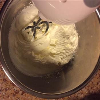 酸奶水果慕斯蛋糕-6寸的做法步骤8