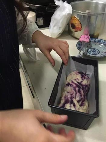 紫薯吐司中种法的做法步骤13