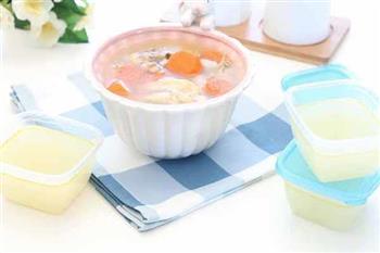 宝宝辅食微课堂  自制鸡肉高汤 不一样的鸡高汤的做法步骤13