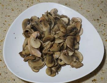 蘑菇烩饭的做法图解4
