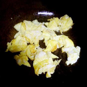 酱香洋葱炒蛋超快超方便搭配吐司绝美的做法步骤4