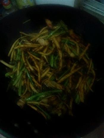 干锅茶树菇四季豆的做法步骤4