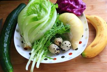 缓解痛经的榴莲蔬果沙拉的做法步骤1