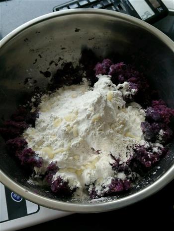 糯滑紫薯糕-裸月饼的做法步骤2