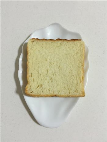 自制面包糠的做法图解1
