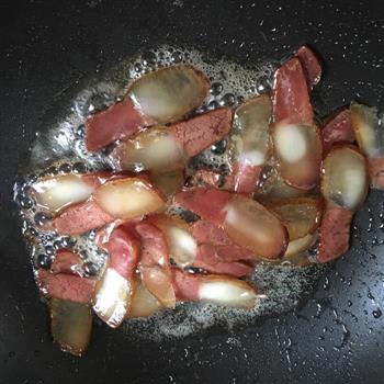 土豆炒腊肉的做法图解3