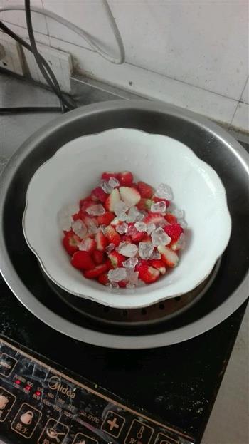 草莓罐头的做法图解3