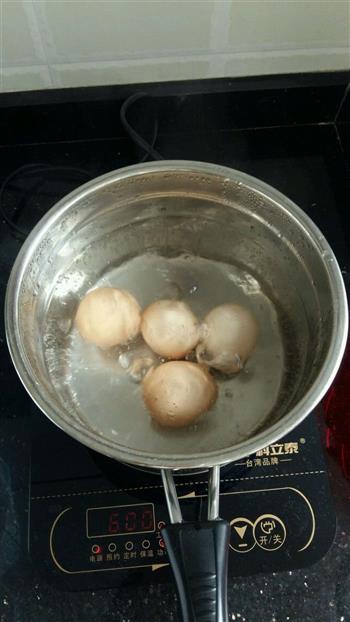 当归煮鸡蛋的做法图解2