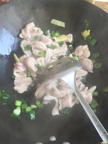 辣白菜炖五花肉的做法步骤3