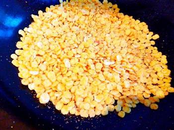 椒盐玉米片的做法步骤3