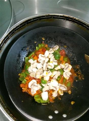 高热量咖喱蘑菇鸡肉意大利面的做法图解13