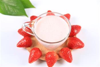 夏日良饮-冰爽草莓奶昔的做法图解9