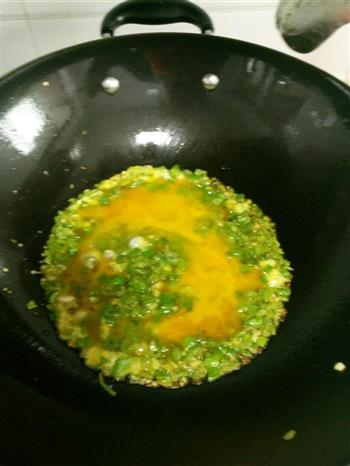 青椒炒蛋的做法步骤4