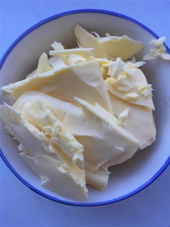 奶黄馅料的做法步骤1