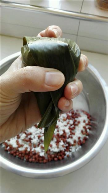 粽子—蜜枣红豆粽的做法图解11