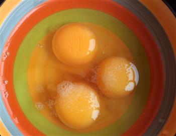 蒜苔酥蛋的做法图解2