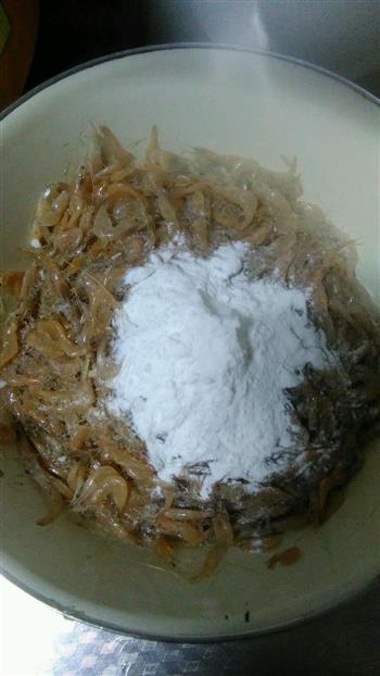 超补钙的酥炸小河虾的做法步骤4