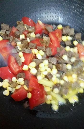 牛肉番茄焖饭的做法步骤5