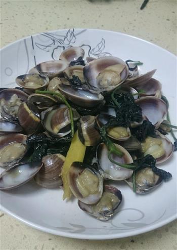 紫苏炒蛤蜊的做法步骤5