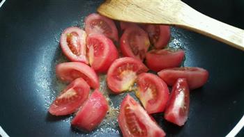番茄牛肉拉面的做法步骤4