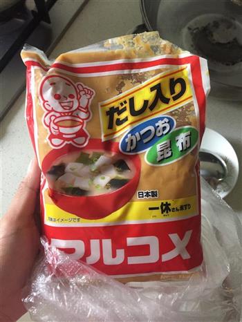 日式海鲜味增汤的做法步骤5