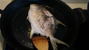 红烧鲳鱼的做法图解6