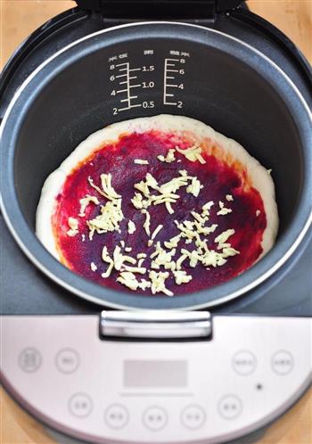紫薯双味披萨的做法步骤7