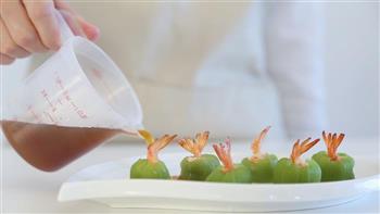 清爽鲜虾丝瓜盅 宝宝辅食微课堂的做法步骤10