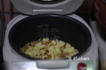 土豆虾米焖饭的做法步骤13