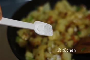 土豆虾米焖饭的做法步骤9