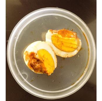 五香卤蛋的做法步骤8
